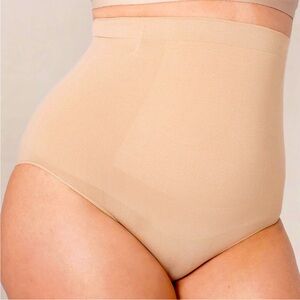 Shapermint all day high waisted shaper panty. NWT M/L beige